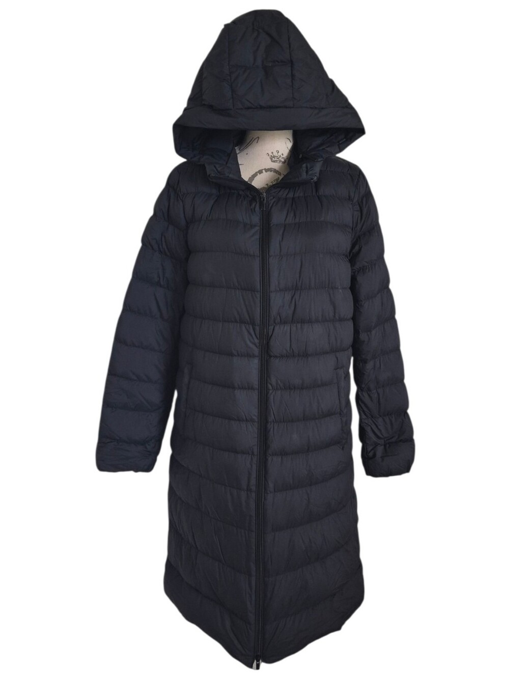 Uniqlo ultra light down long puffer Jacket coat size L Black Packable Hooded